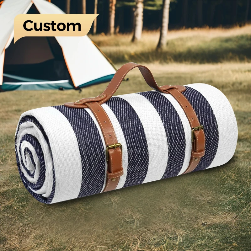 Wholesale Waterproof Custom Logo Size Folding Waterproof Plaid Washable  Travel Beach Thick Camping Mat Outdoor Picnic Blanket