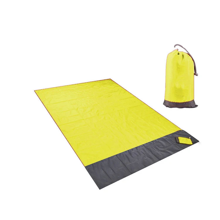 Outdoor Portable Sand Free Foldable Waterproof Camping Beach Mat Custom