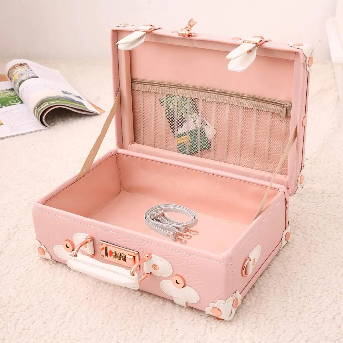 Handmade 18-Inch Retro Lock Handle Suitcase Vintage Pink PU Leather Travel Bag with Straps