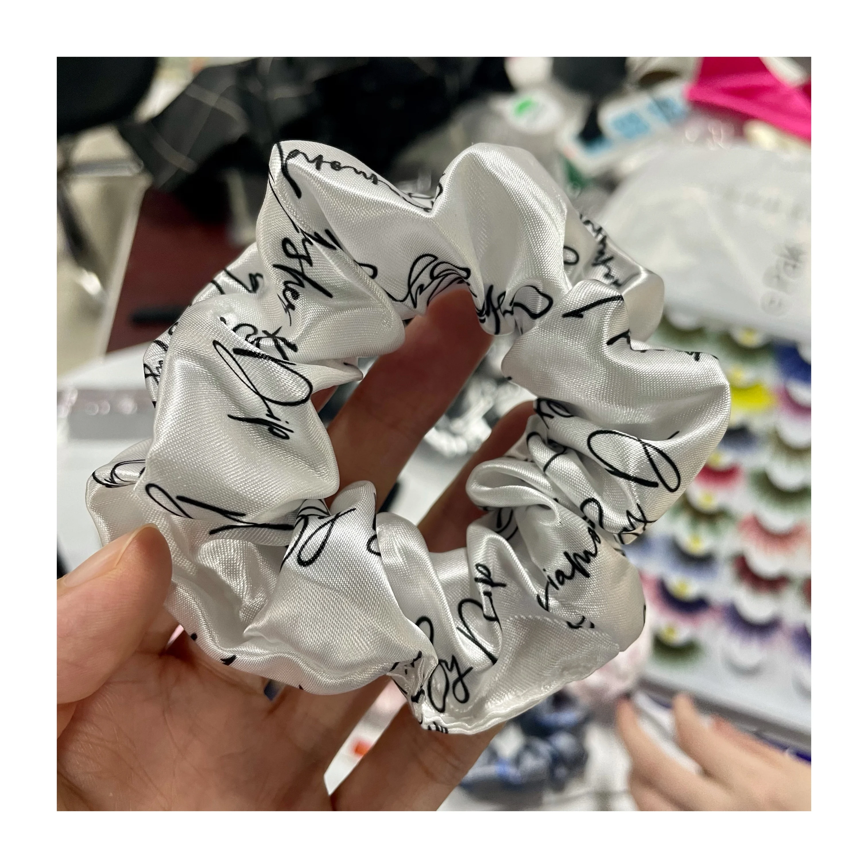 Оптовая продажа шелковые резинки для волос стандартной формы с принтом на