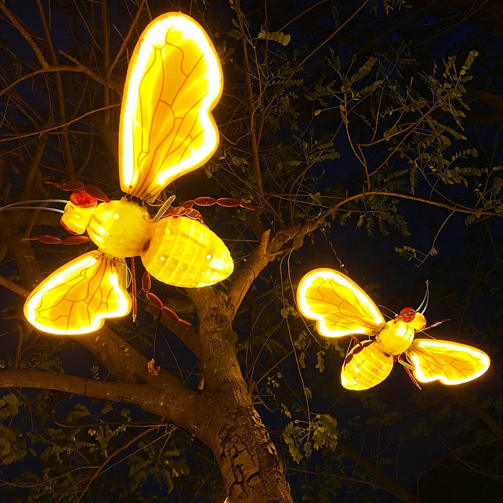 Honigbienen-Lichterkette - 4 M, 40 LED, Batteriebetrieben (3xAA), Warmweiß, IP44, Für Garten & Party