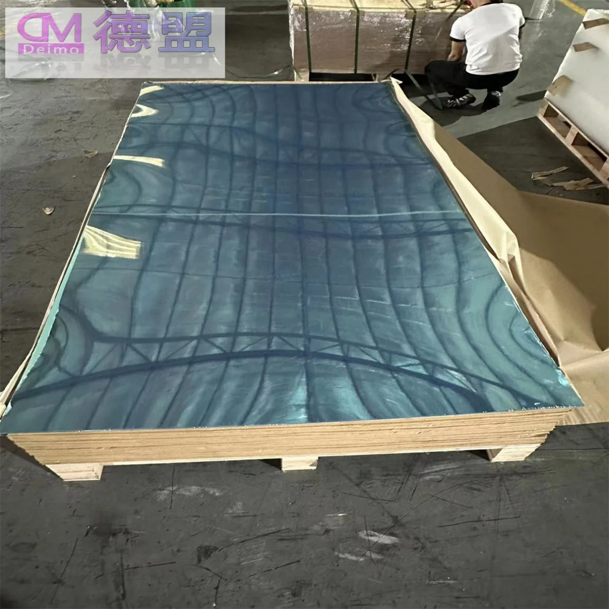 2mm Acrylic Imaging Is clear and Transparent to Light  Transparent Mirror  Plastic Mirror Sheet  Two Way Mirror Acrylic
