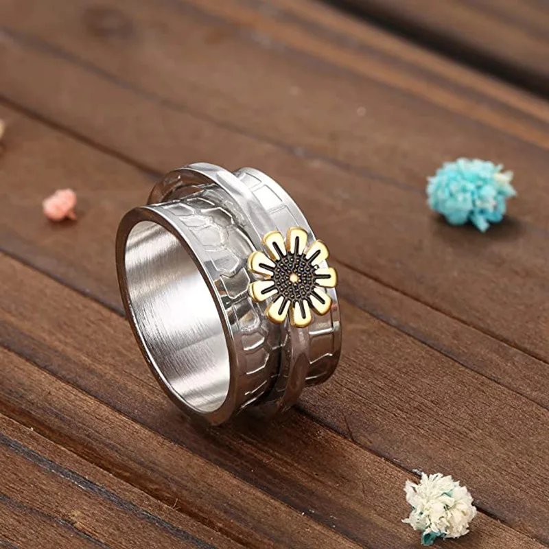Rotating Anxiety Fidget Men Rings Titanium Stainless Steel Spinner Finger Ring Women Engrave Daisy Flower Punk Rock