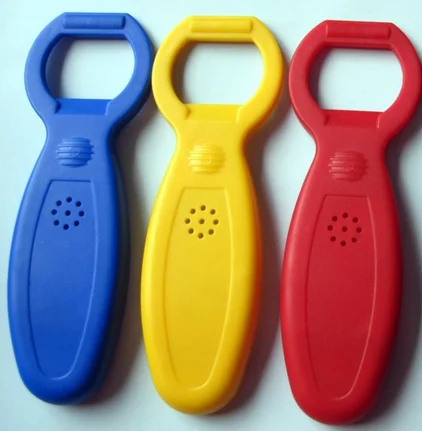 Factory Customize logo Sound Cheap Plastic Beer Bottle Opener for Holidays Promotion Gifts