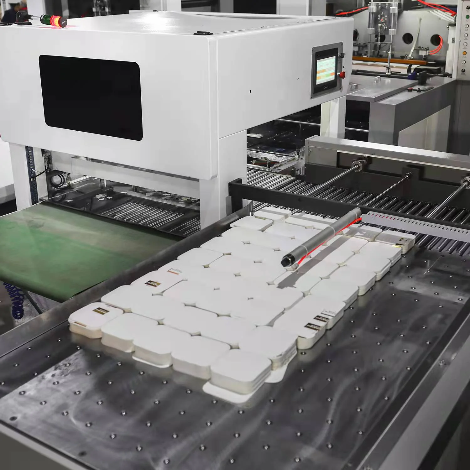 DAKIOU HS Roll Automatic Paper Cutting Machine - Precision Die Cutting