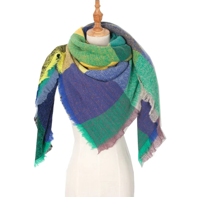 Hot selling Cross border hot selling spot European and American women's winter shawls