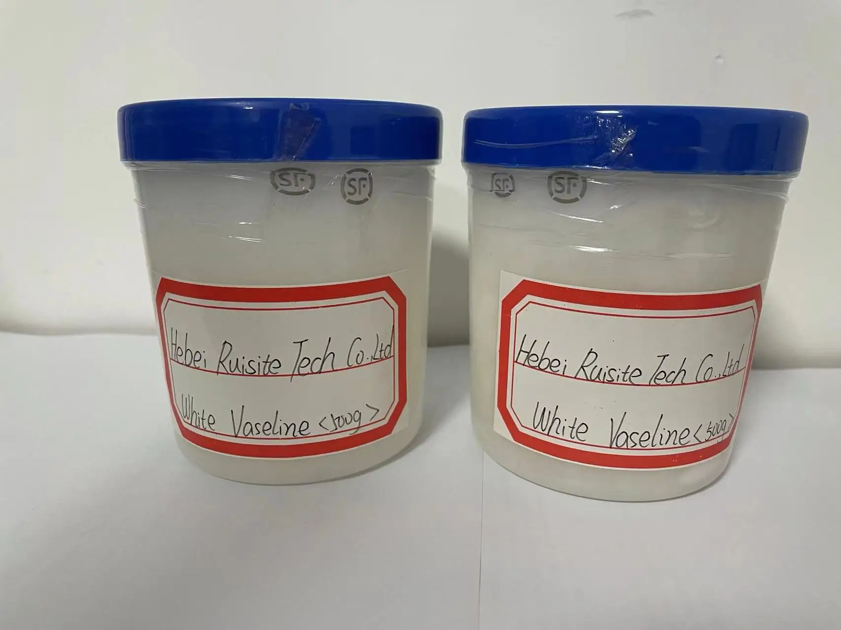 High Quality Lubricant White Petroleum Jelly Cas 8009038 Petroleum