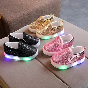 Fashionable Design LED Lights up Children's Shoes Casual Sports Board Shoes for Kids Boys and Girls