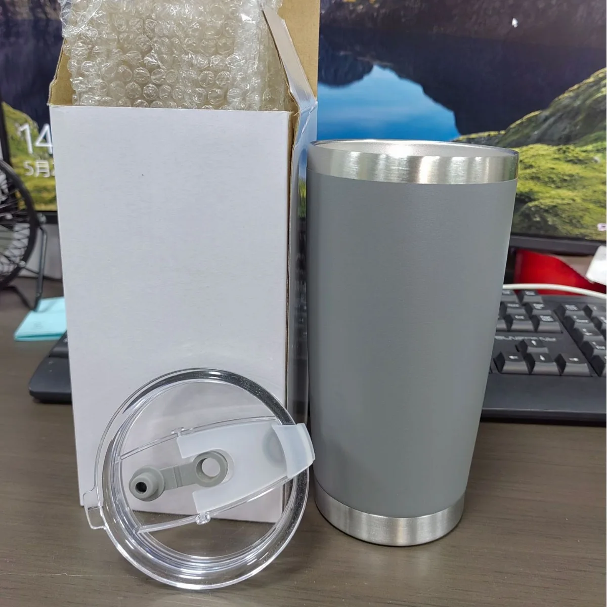20oz Insulated Stainless Steel Tumbler Vacuum Double Wall Travel Coffee Mug Custom Logo for Promotion Outdoor Car Gift