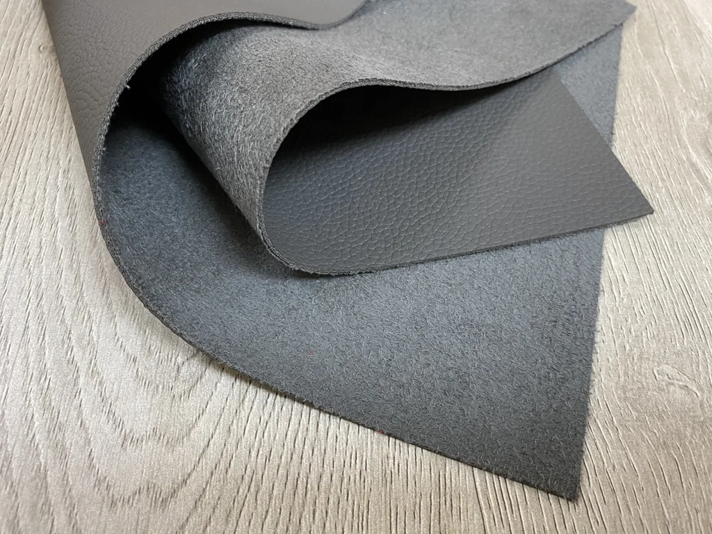 China Factory Pvc Synthetic Leather with Pu Oil Suede Backing for Sofa Furniture and  Bag with  Tear Resistance Smooth