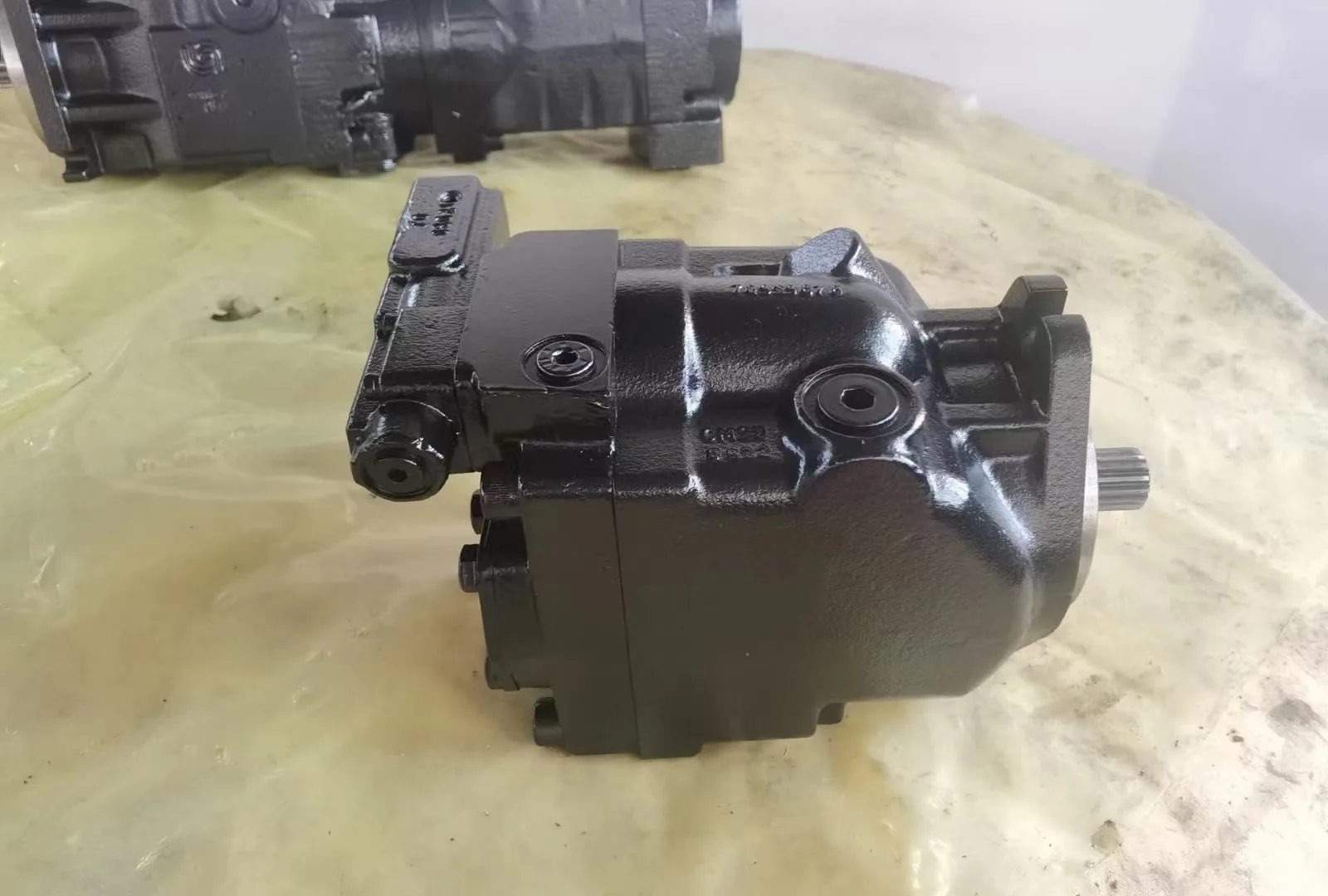 JRLS JRLS45 JRLS75 JRLS75CLS Series JRLS75CLS2120NNN3S1CEA2NNNNJJJN Topone Hydraulic Variable Displacement Piston Pump
