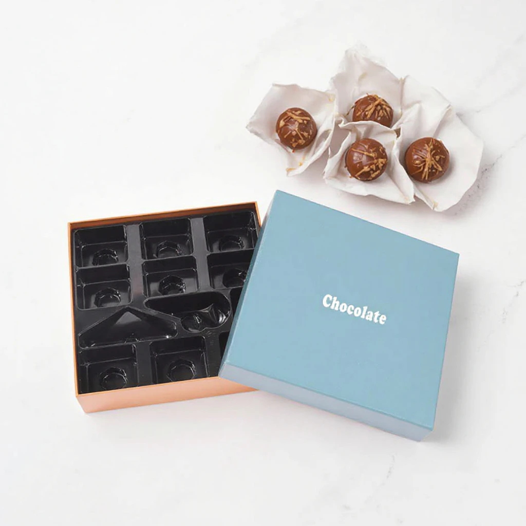 Factory Custom Rigid Paper Chocolate Packaging Gift Box with Blister Liner UV Coating Embossing Matt Lamination