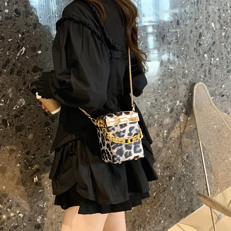 63 (3).jpg