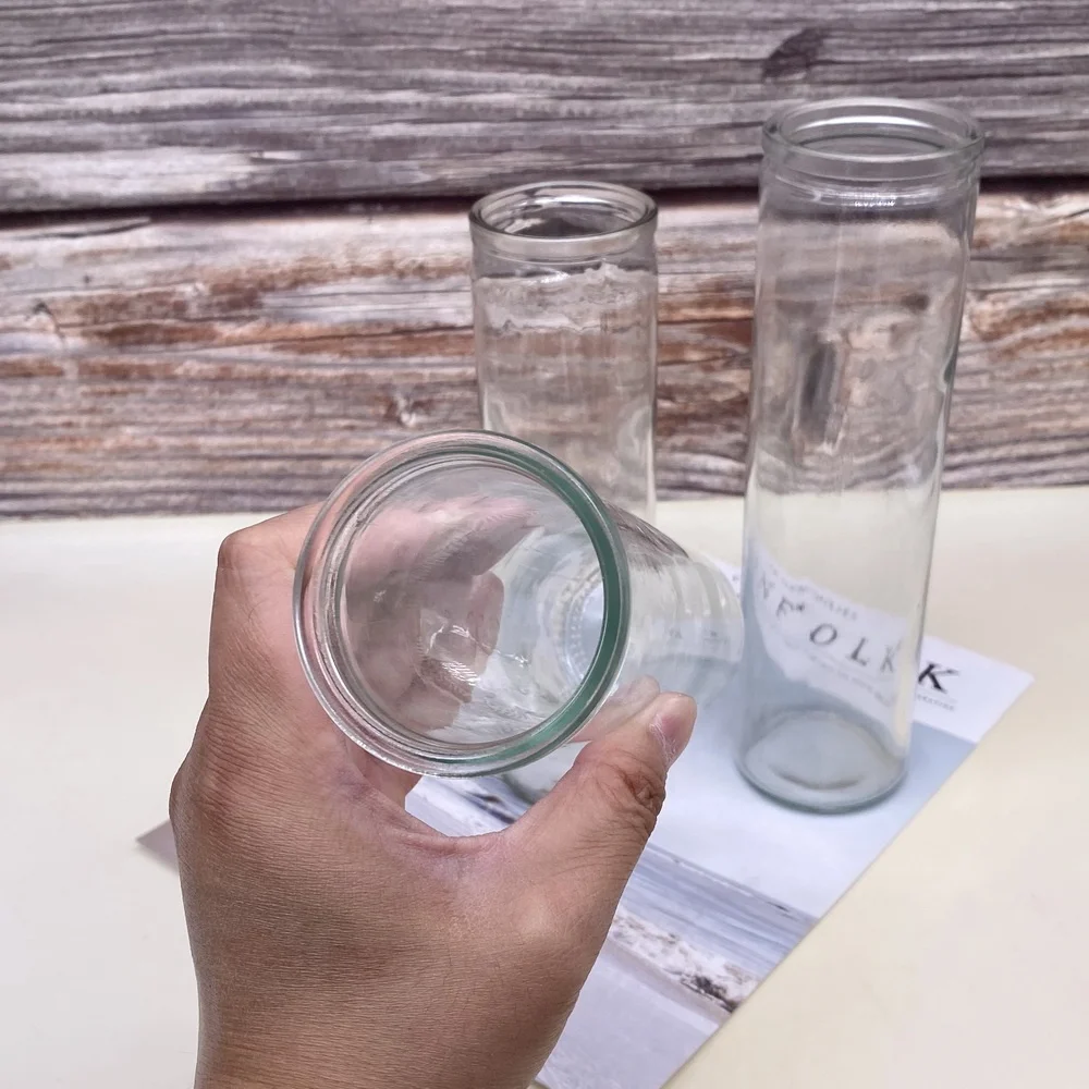 High Quality Customized Color Durable Attachable clear Glass  Candle Holder Empty Candlesticks for Home Decor Religion