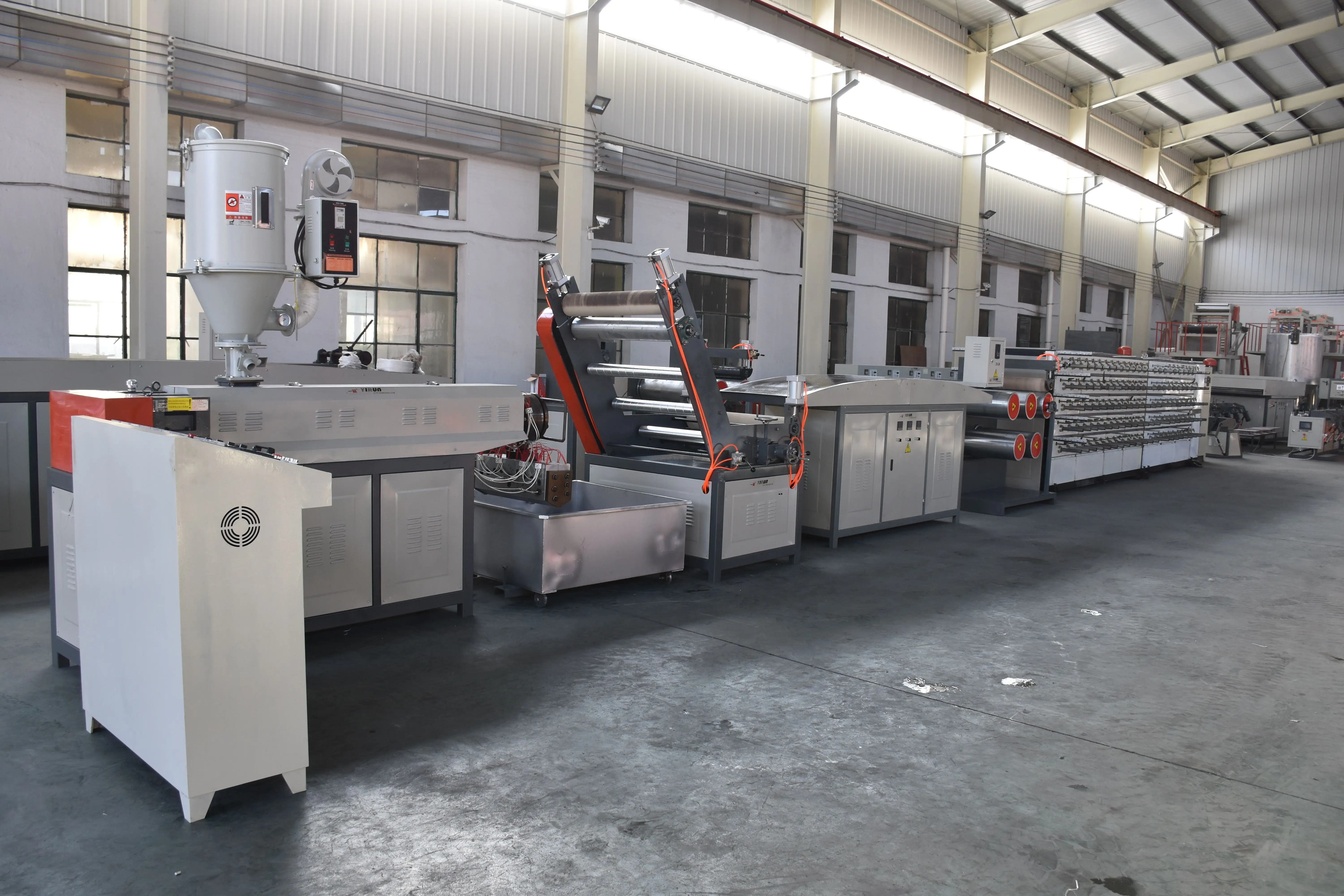 Pp Raffia Extruder Machine for Pp Woven Bag Mesh Bag Circular Loom Yarn Making Machine