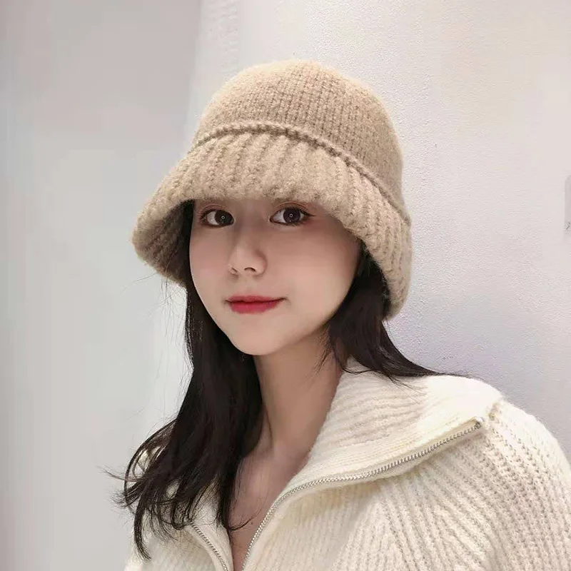 2022 Wholesale Retro Knitting Hats For 