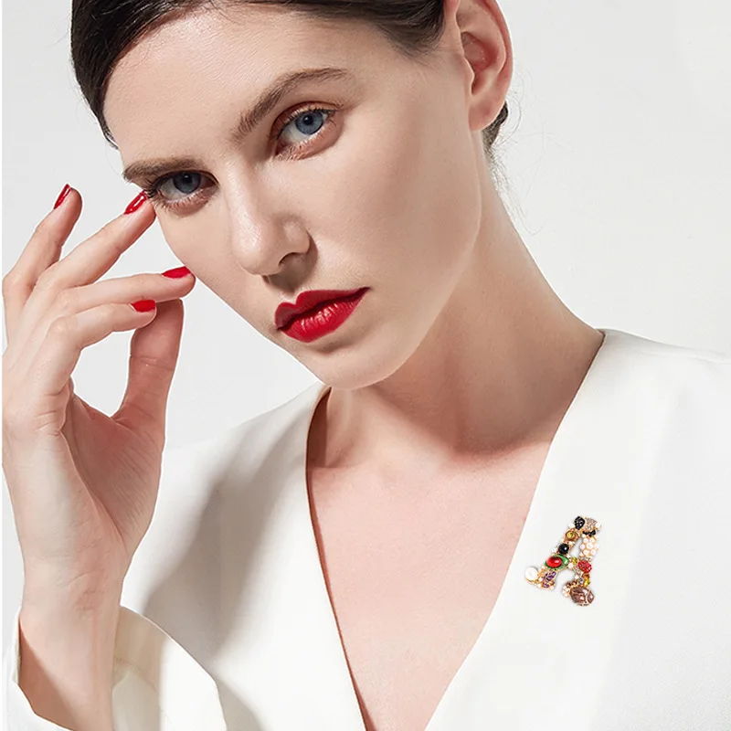 Isabel Bernard Le Marais Chloé 14 Karat Initial Necklace Letter Y Gold Collier c