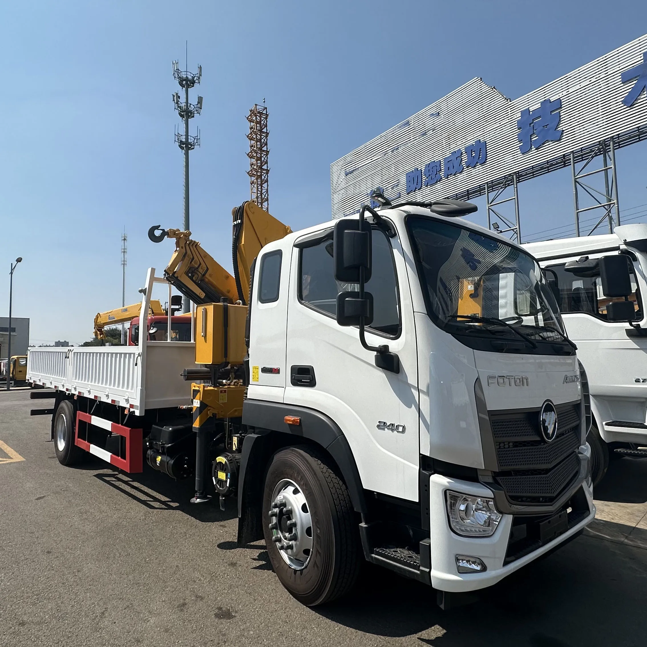 Foton абсолютно новый 4X2 4X4 грузовик монтируется 4 T 5t кран foton мини-грузовик