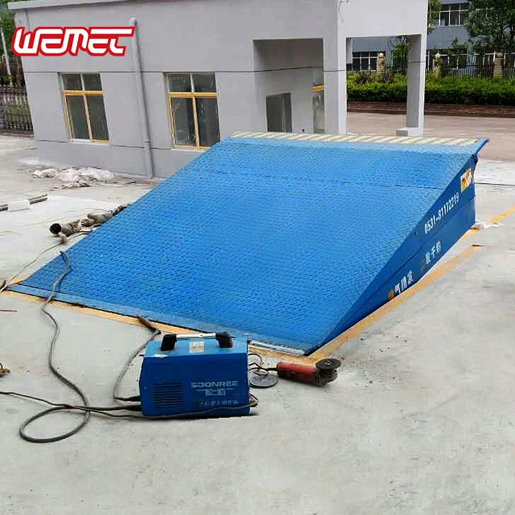 Warehouse Ramp Loading Dock Leveler Container Ramp for Sale
