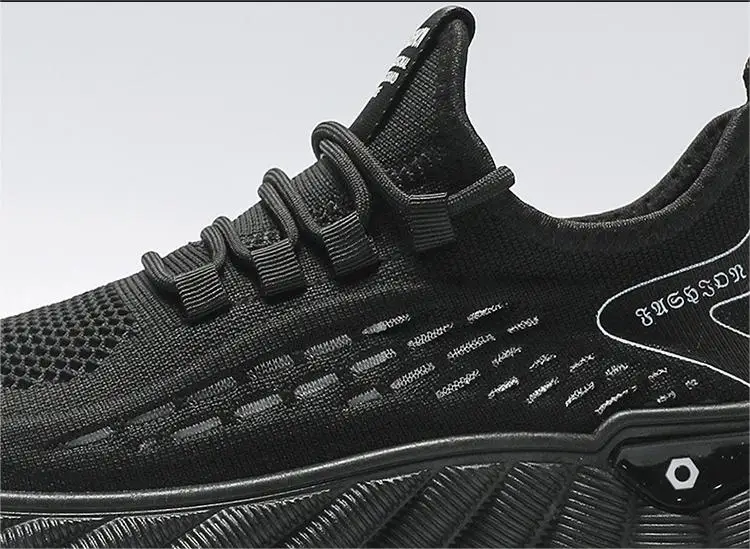 New Breathable Mesh Shoes Trend All Match Thick Soled Flying Woven Running Men's Shoes