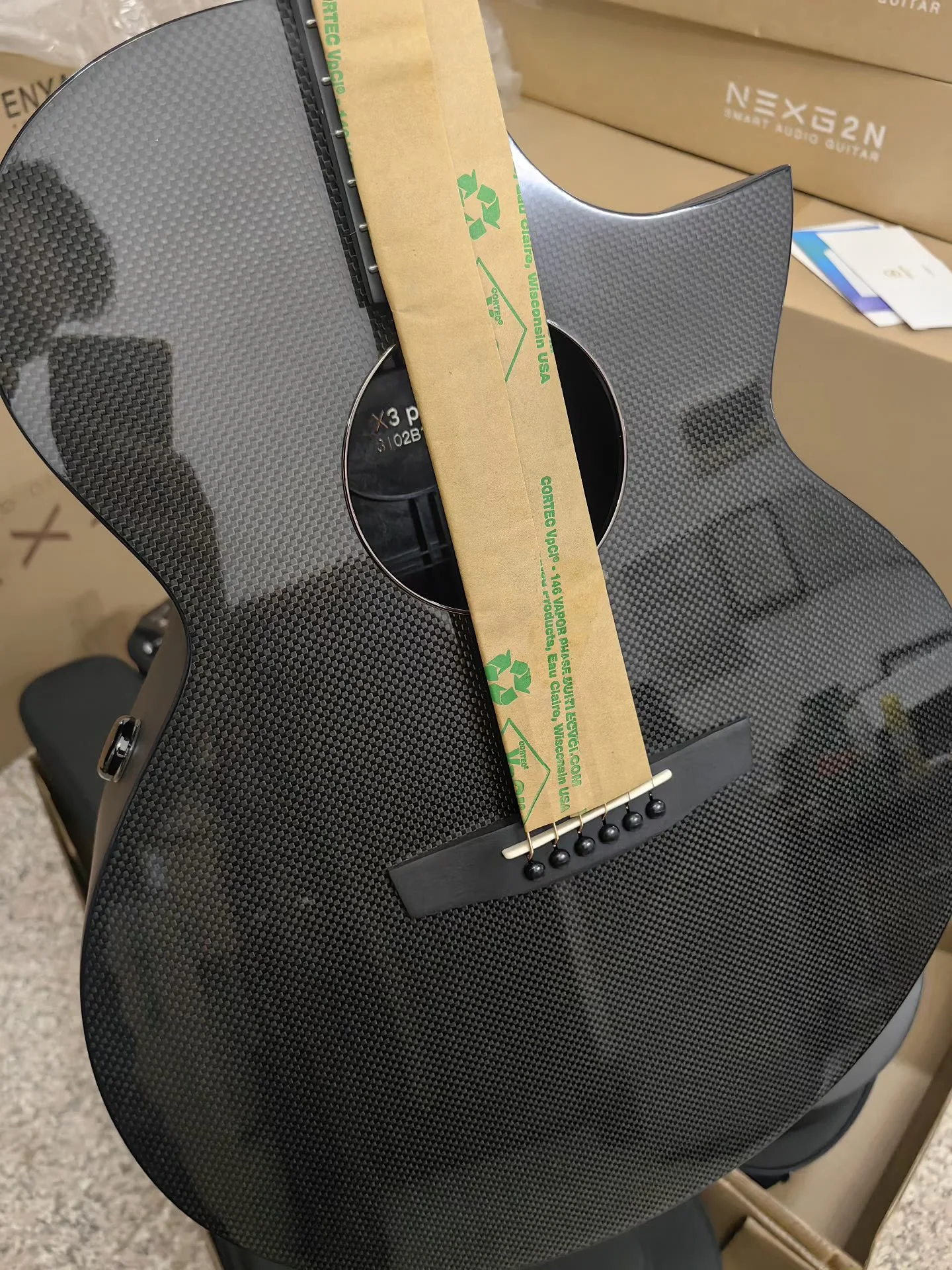 Enya X3 Pro Carbon Fiber Guitar - Travel & Sound Quality