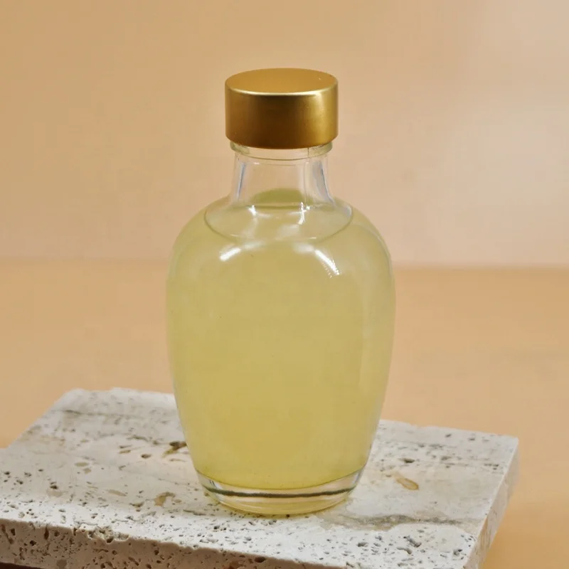 fancy 150ml glass bottles with metal lid for packaging in the stock