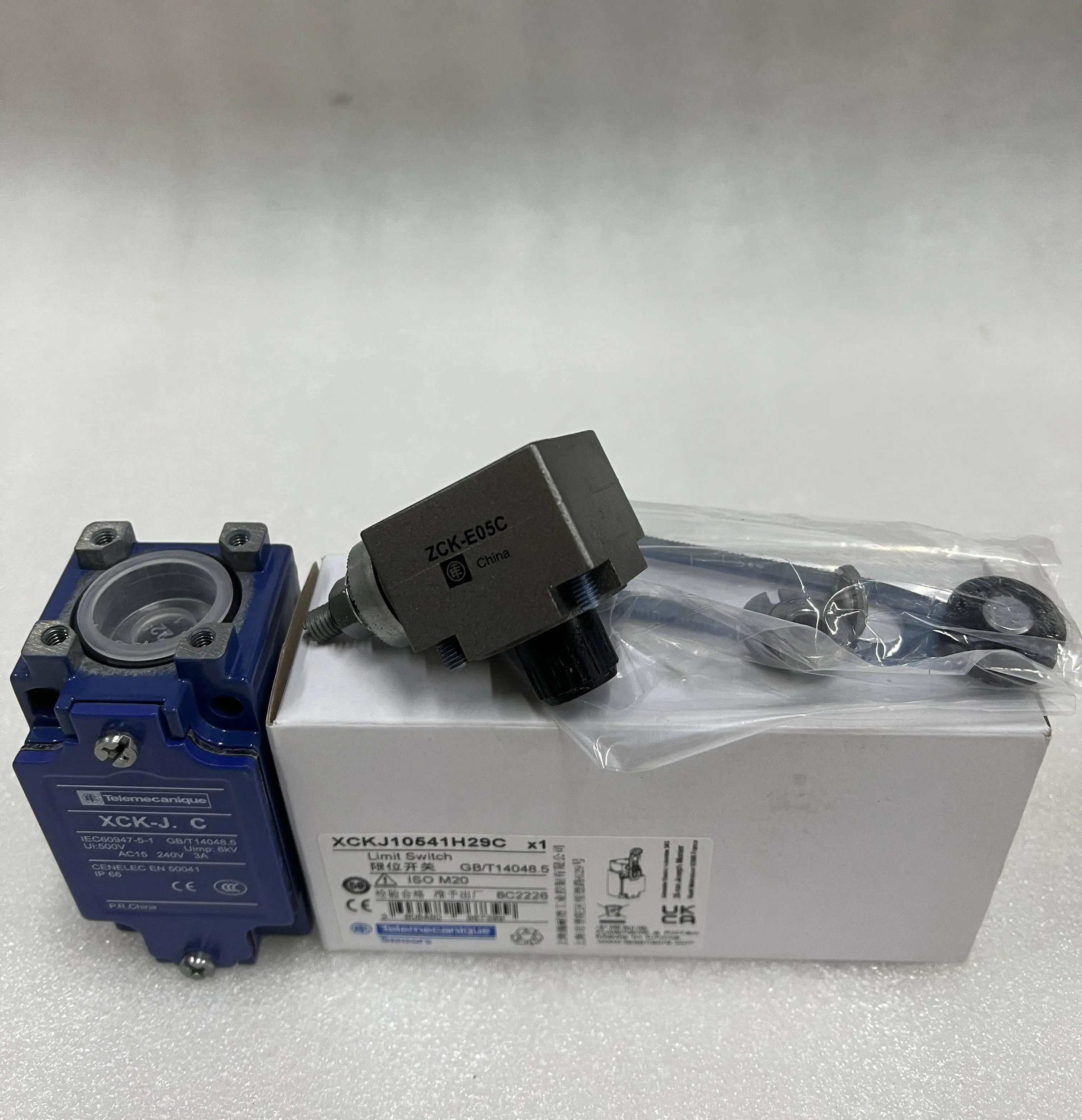 Telemecanique Limit Switch XCKJ10541H29C