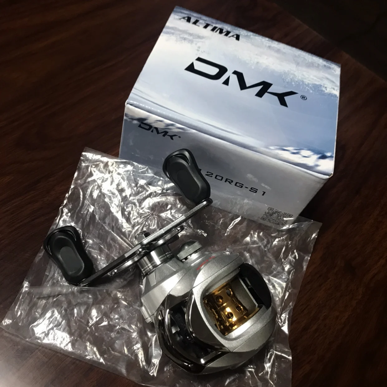 okuma cavalla rod 2-Speed Limited Edition Lever Drag Reels, 12-II Midnight Blue these rods are perfect Hobbs Creek White River Color:High School Sweetheart hogy