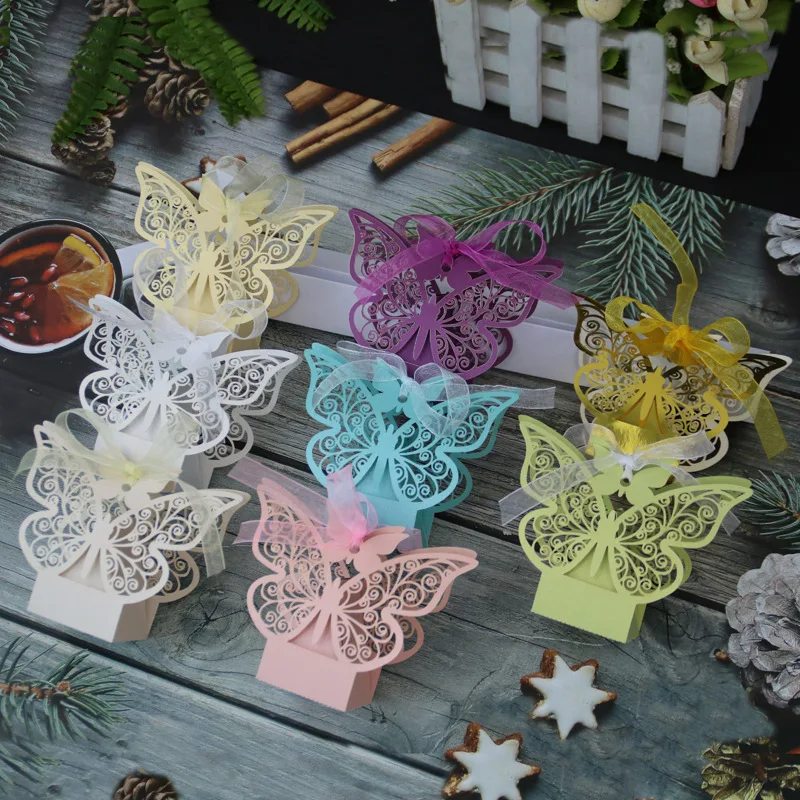 KE_ 20Pcs Ribbons Hollow Butterfly Candy Boxes Birthday Wedding Favor Gift N FA 