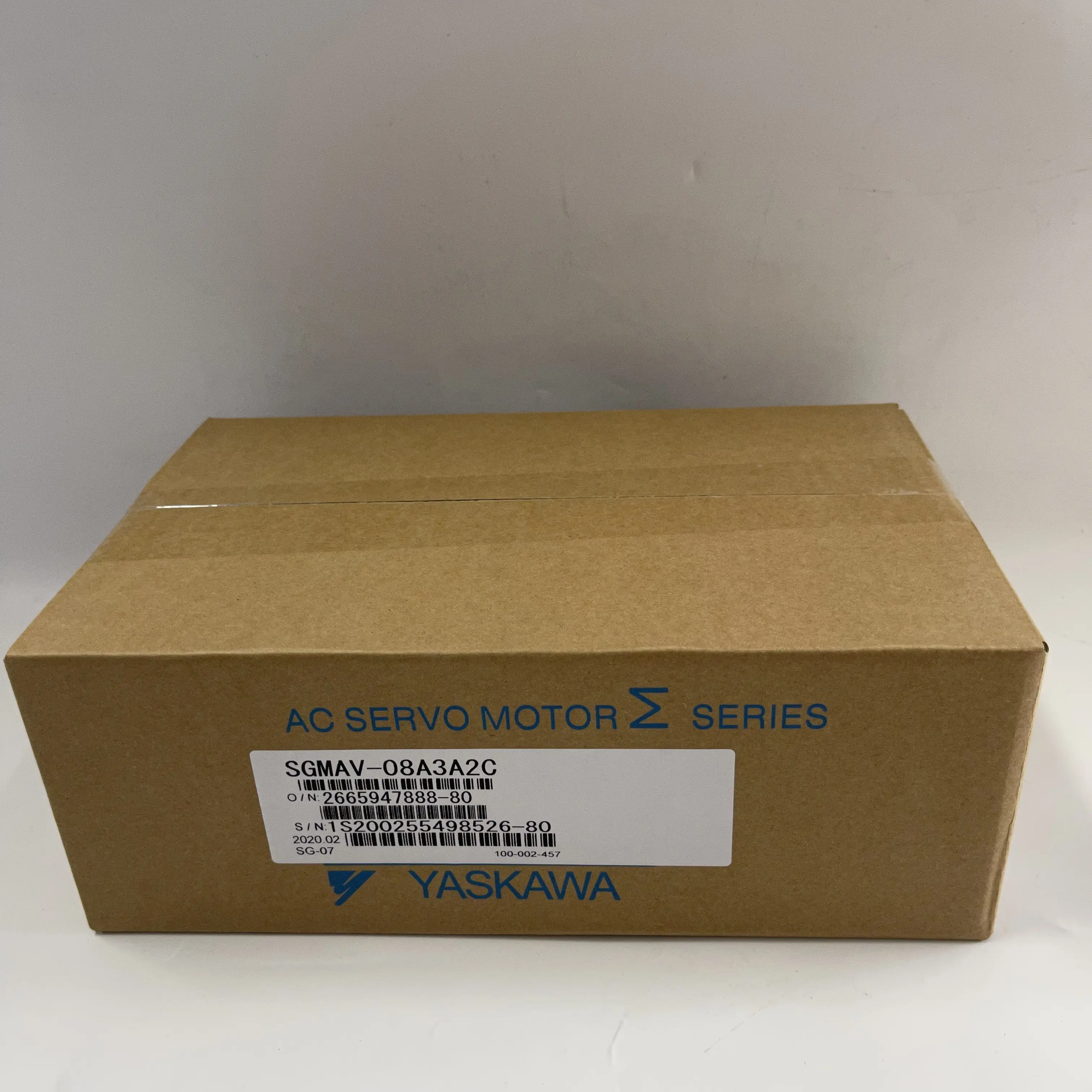 Yaskawa AC Servo Motor SGMAV-08A3A2C Yaskawa AC Servo Motor SGMAV-08A3A2C