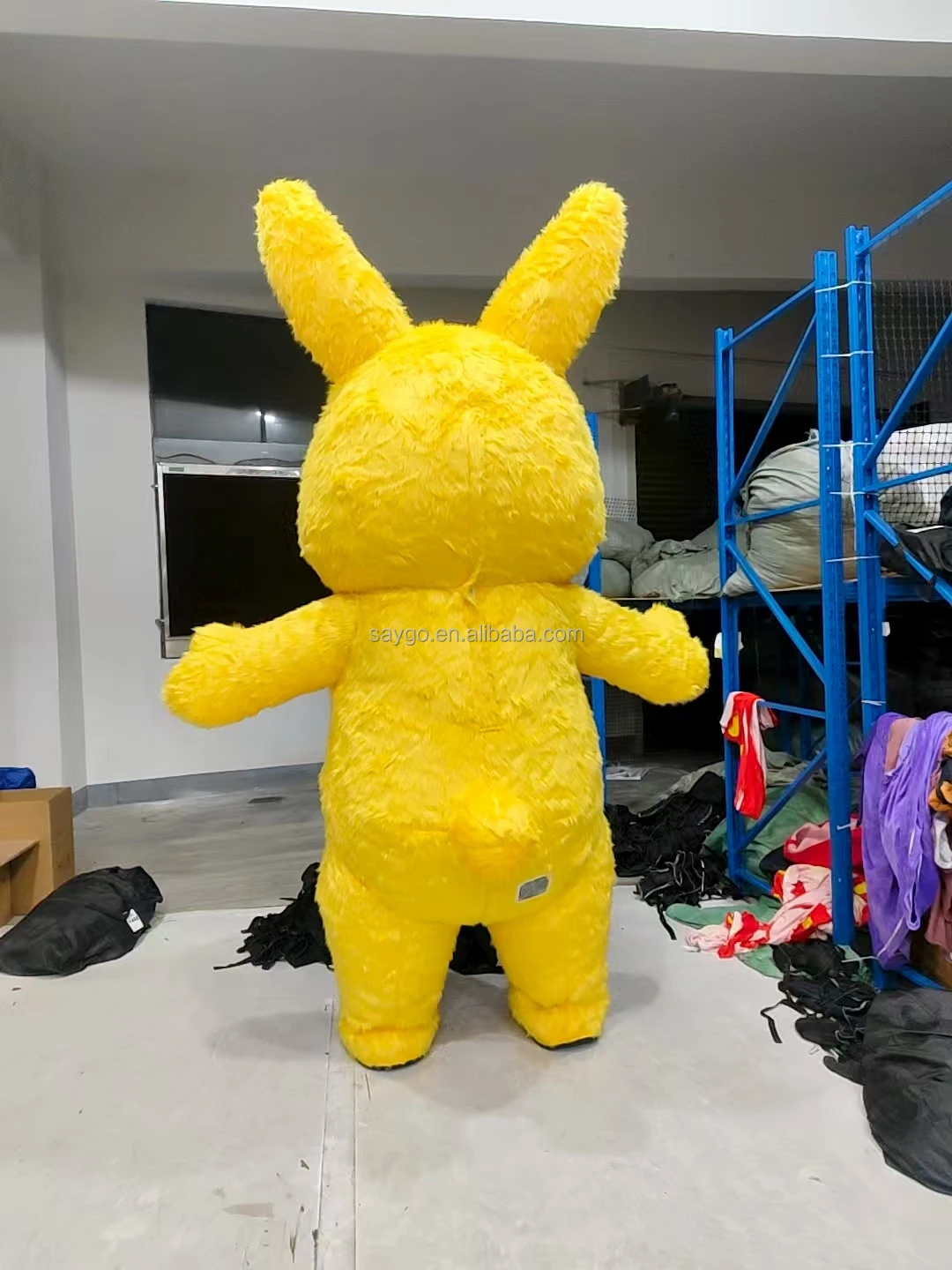 Cosplay Clothes Inflatable Yellow Rabbit Suit for Adults Outdoor Walking Advertising 2/2.6m Promotion Inflatable Mascot Costumes