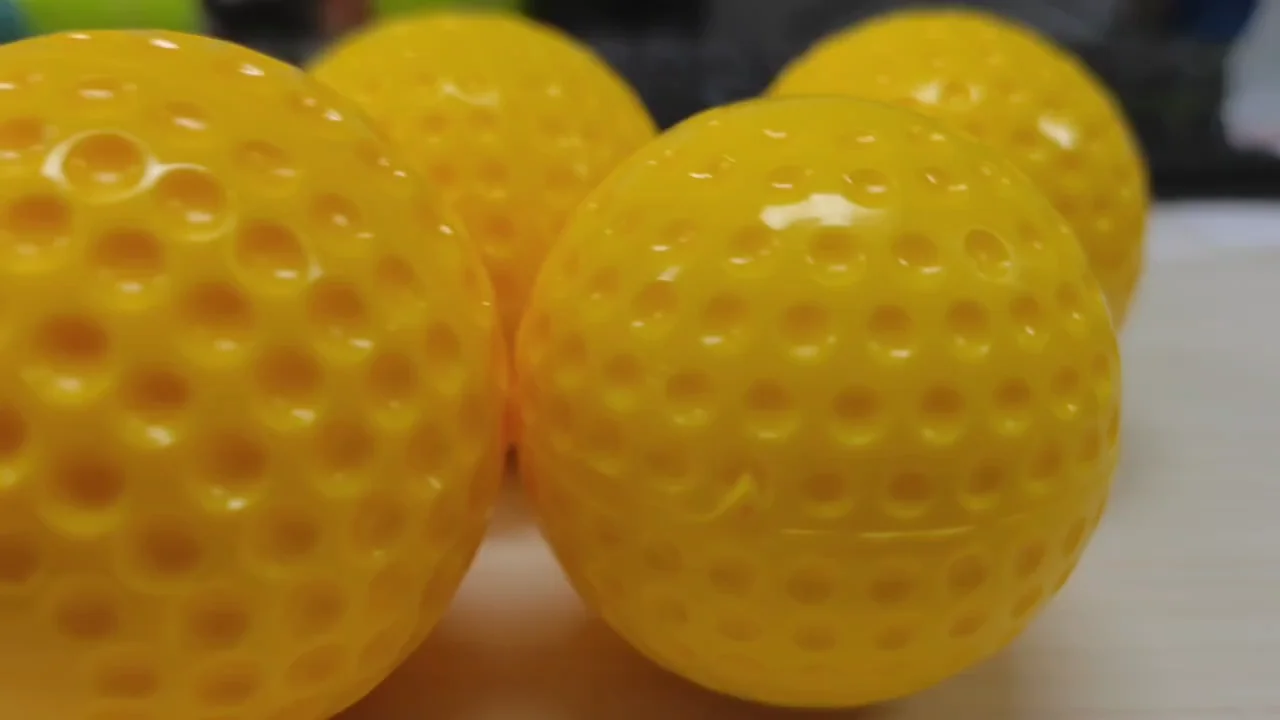 8 Inch Yellow Dimple Balls Softball Pitching Machine Balls Yellow