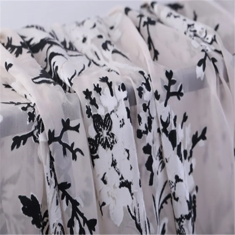 Black White Classic Silk Burn out Silk Opal Fabric with Elegent Flower Printing for Lady Spring Dress