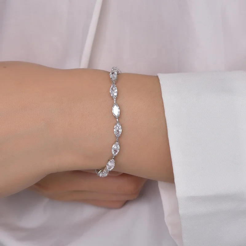 Luxury Jewelry 925 Sterling Silver Full Diamond Tennis Chain Bracelet iced out Zircon Bracelet for Women