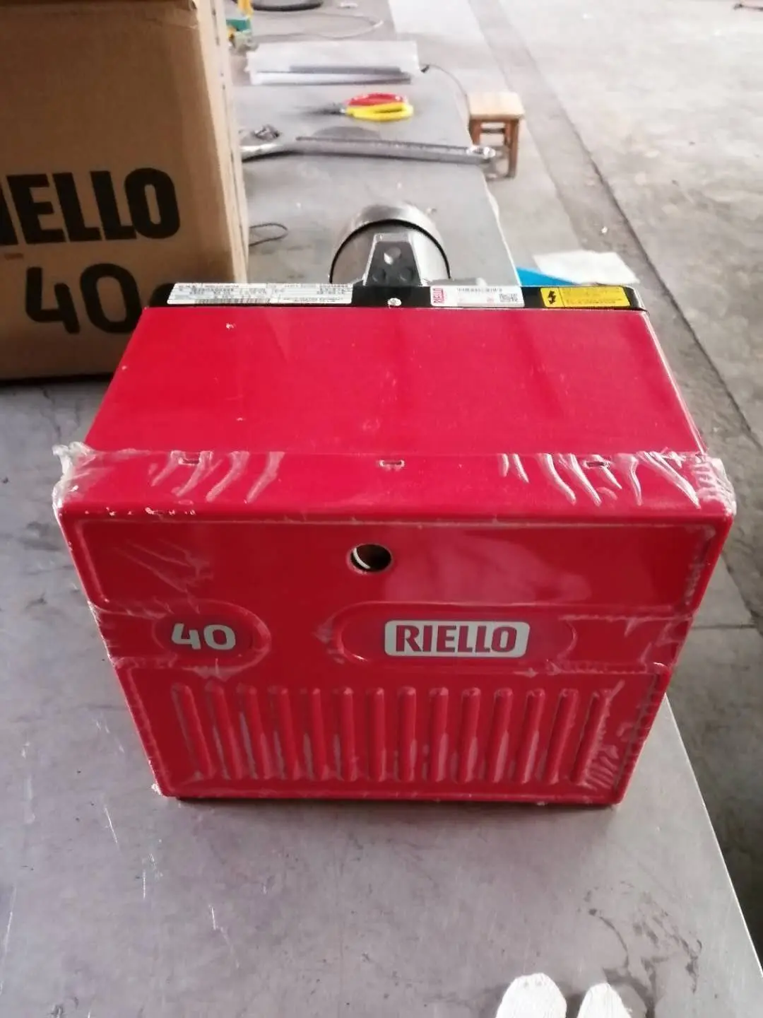 Оригинальный Riello RS 310-410-510-610/E/железо добывающей промышленности EV MZ горелки Серия чехлов дальность огня от 1300 до 6300 кВт модулирующий