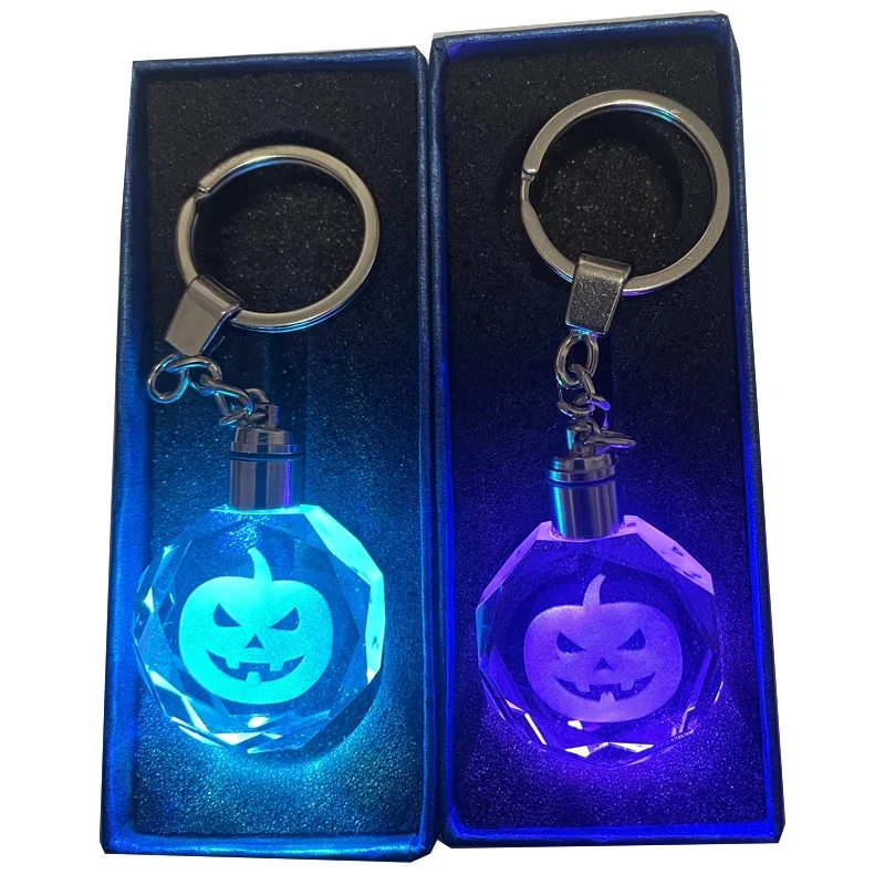 Customized Promotional Halloween Led Keychain Luminous Mini Craft Pumpkin Ghost Halloween Pumpkin Keyrings with Led Light
