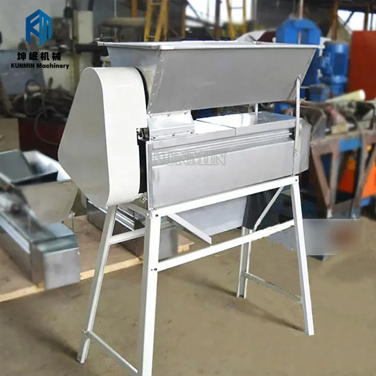 Excellent One Time Forming Grapes Stem Removing and Grape Crusher Smashing Machine