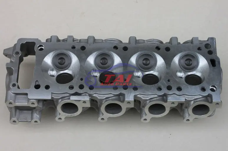4G54 Complete Cylinder Head MD311828 for Mitsubishi PAJERO