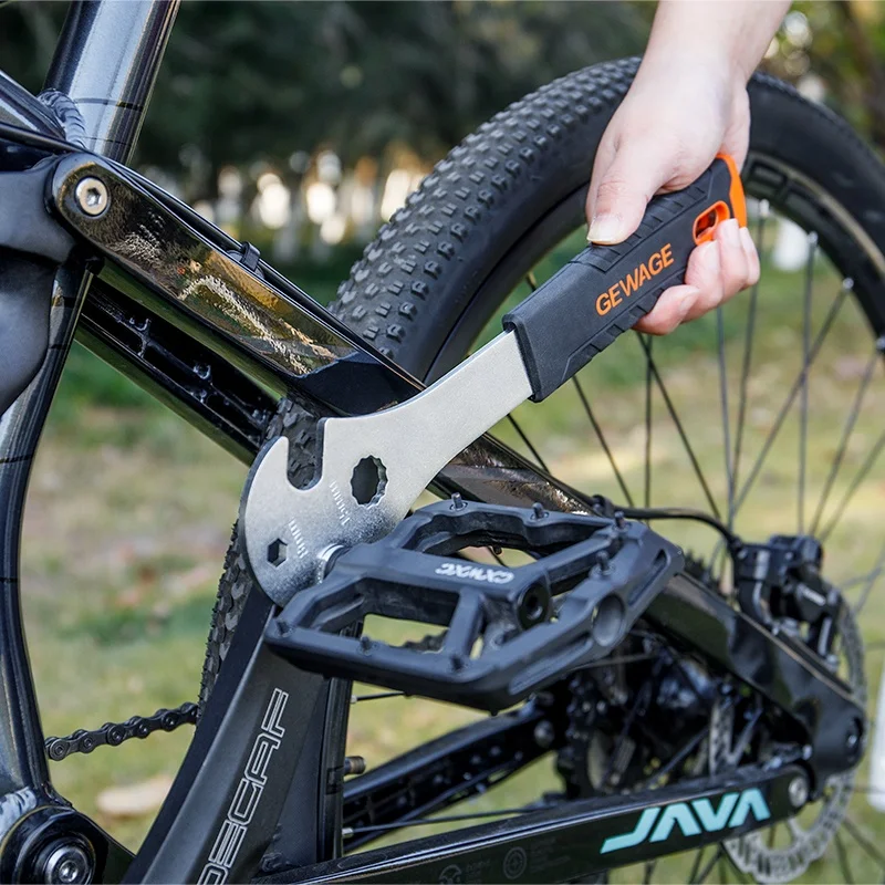 Wrench Removing Pedals From A Mountain Bike GEWAGE Durable