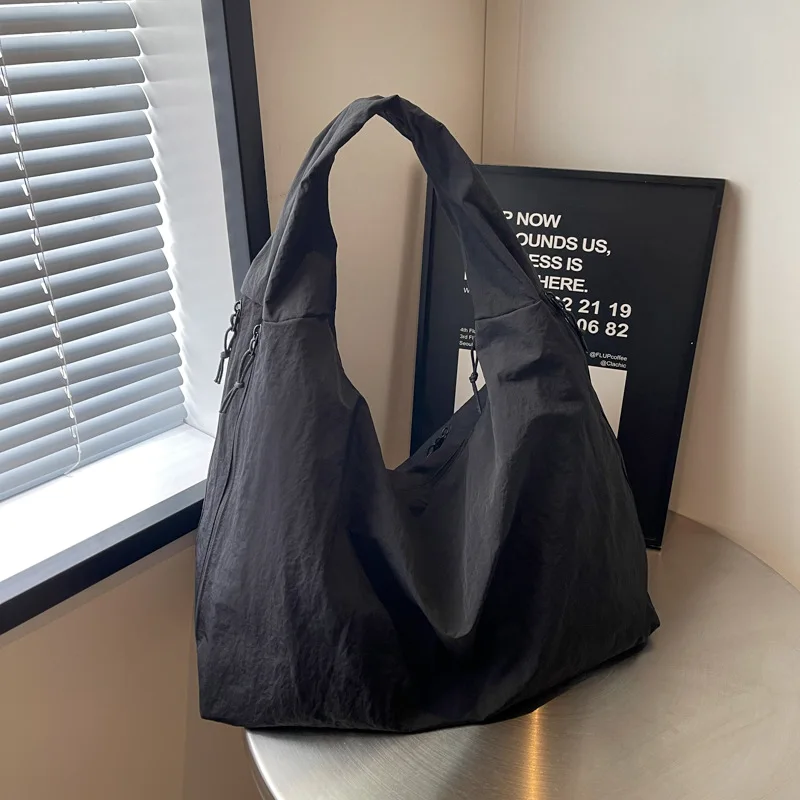 Women's Large Capacity Relaxed Nylon Tote Bag New Autumn/winter Foldable Leisure Shoulder Shopping B