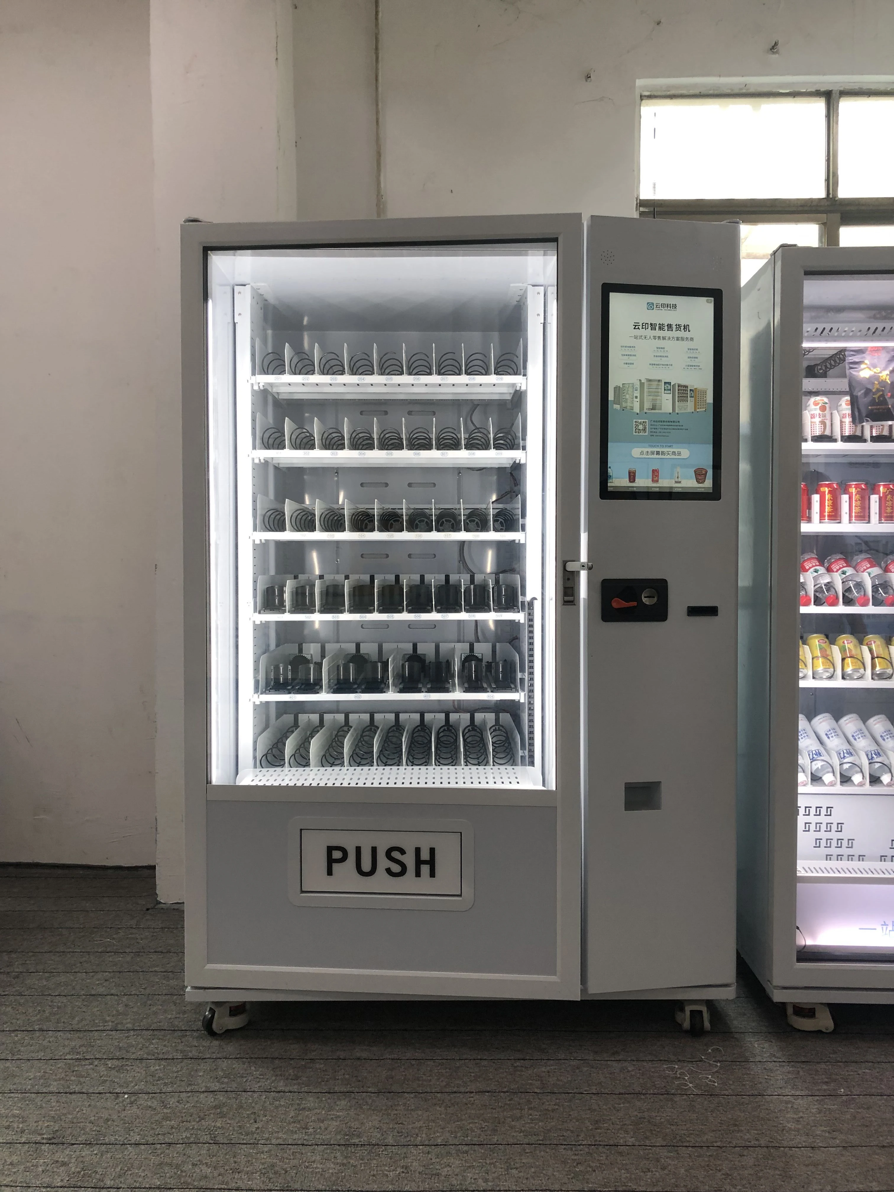 Small Cups Juice Salad Vending Machine Big Box Toys Vending Machine