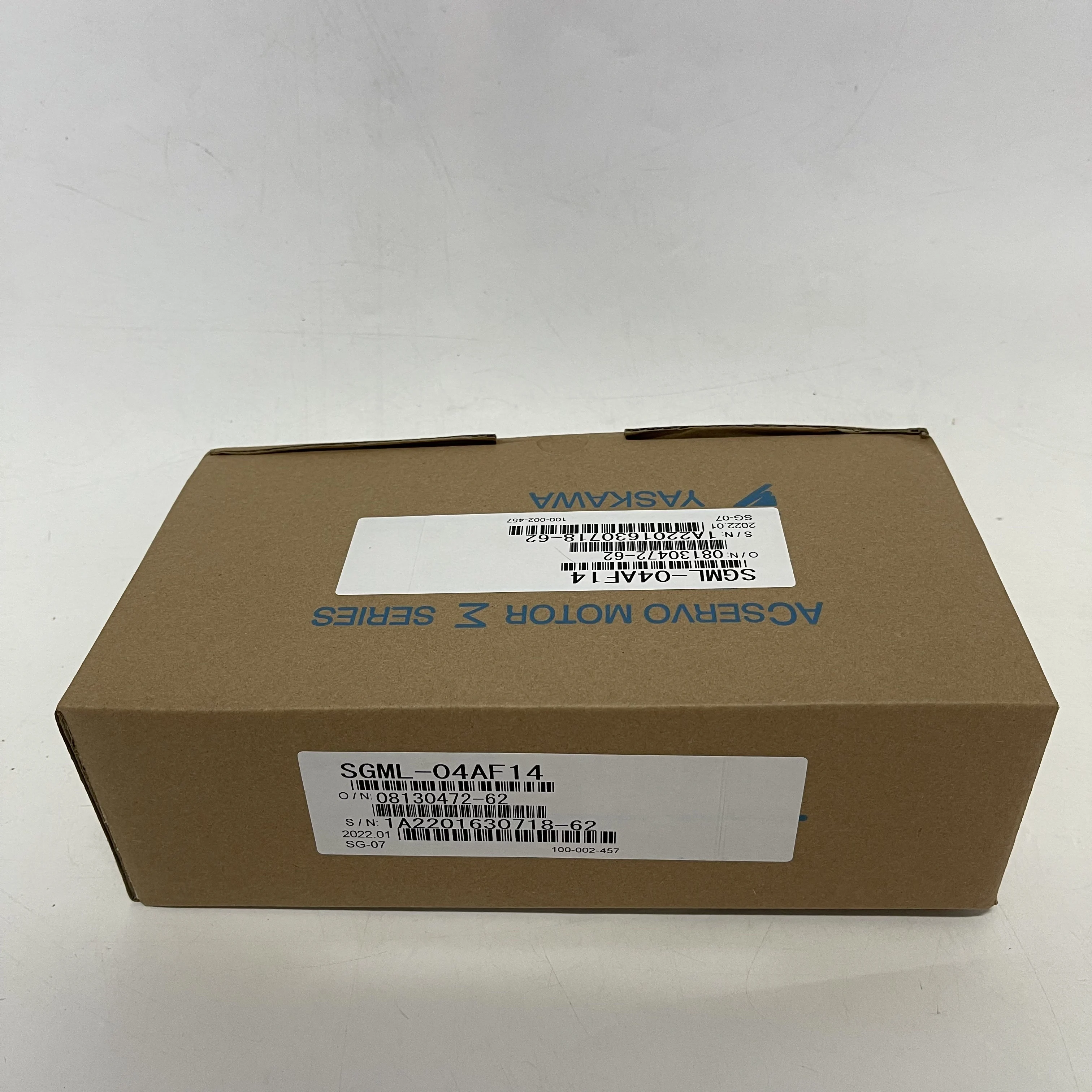 Yaskawa AC Servo Motor SGML-04AF14 Yaskawa AC Servo Motor SGML-04AF14