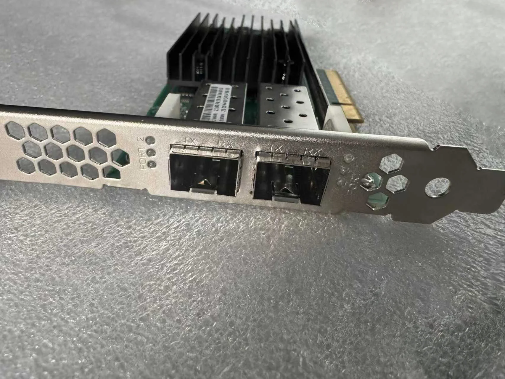 QLE 2872 64Gb PCIe 4.0 x8 Fibre Channel Host Bus Adapter for Enterprise Server and Storage Solutions