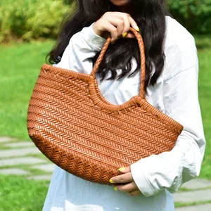 A-376 Dragon Diffusion Women's French Retro Genuine Leather Woven Basket Bag Hot Selling Cotton Shell Two Open 20-35L