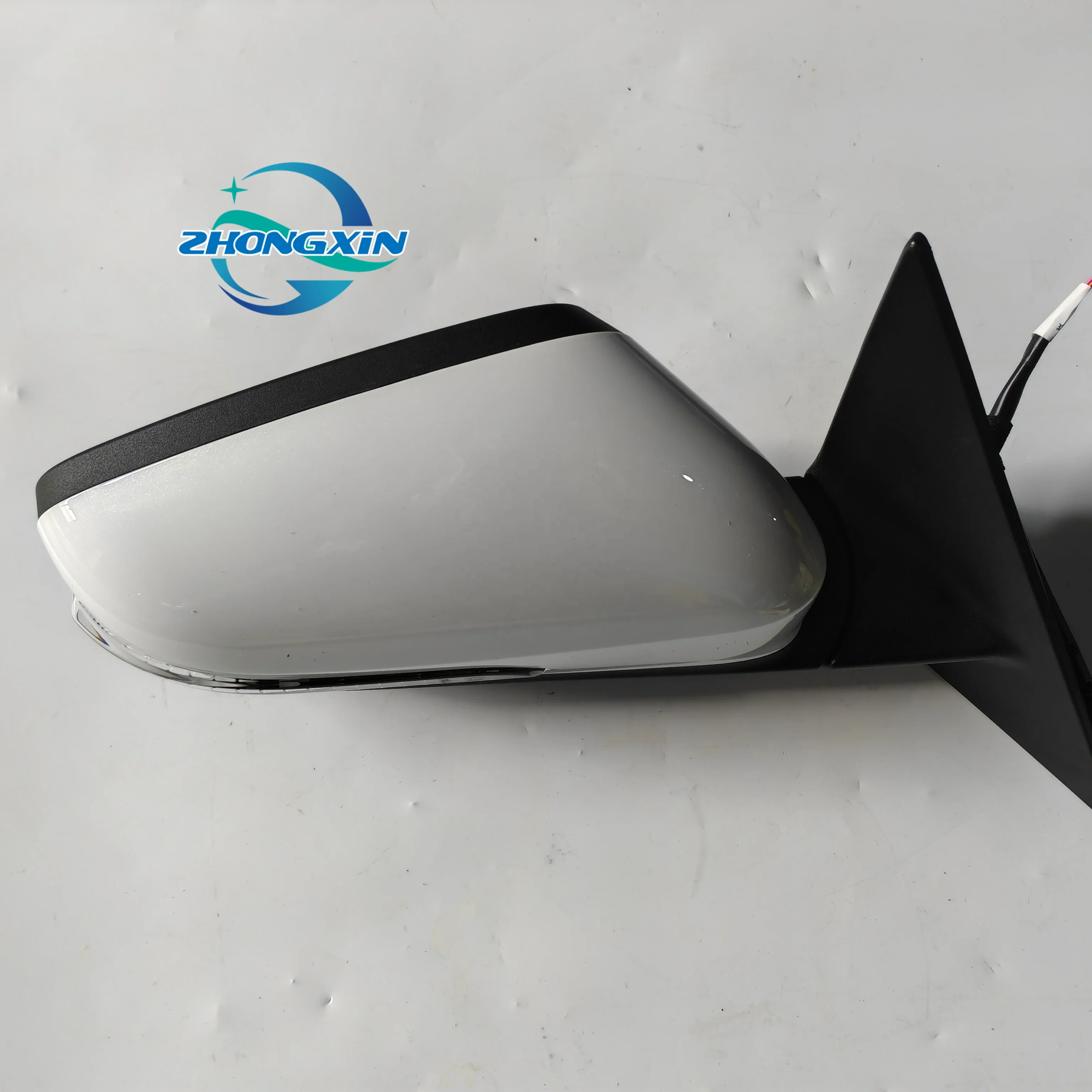 High Quality  Car Rearview Mirror Right 601000213AADQJ  for Chery Tiggo Automotive Rearview Mirrors