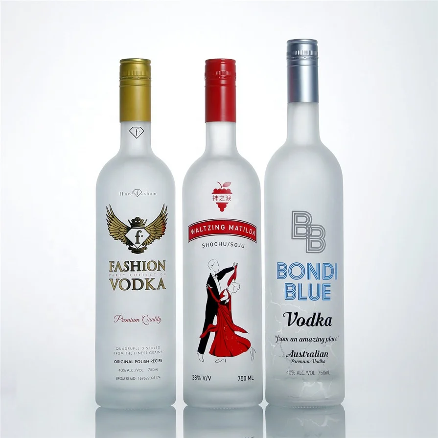 Custom Skull Shape Design Super Flint 750ml 700ml 500ml Frosted Sprayed Gin Whisky Brandy Alcohol Whisky  Glass Vodka Bottle