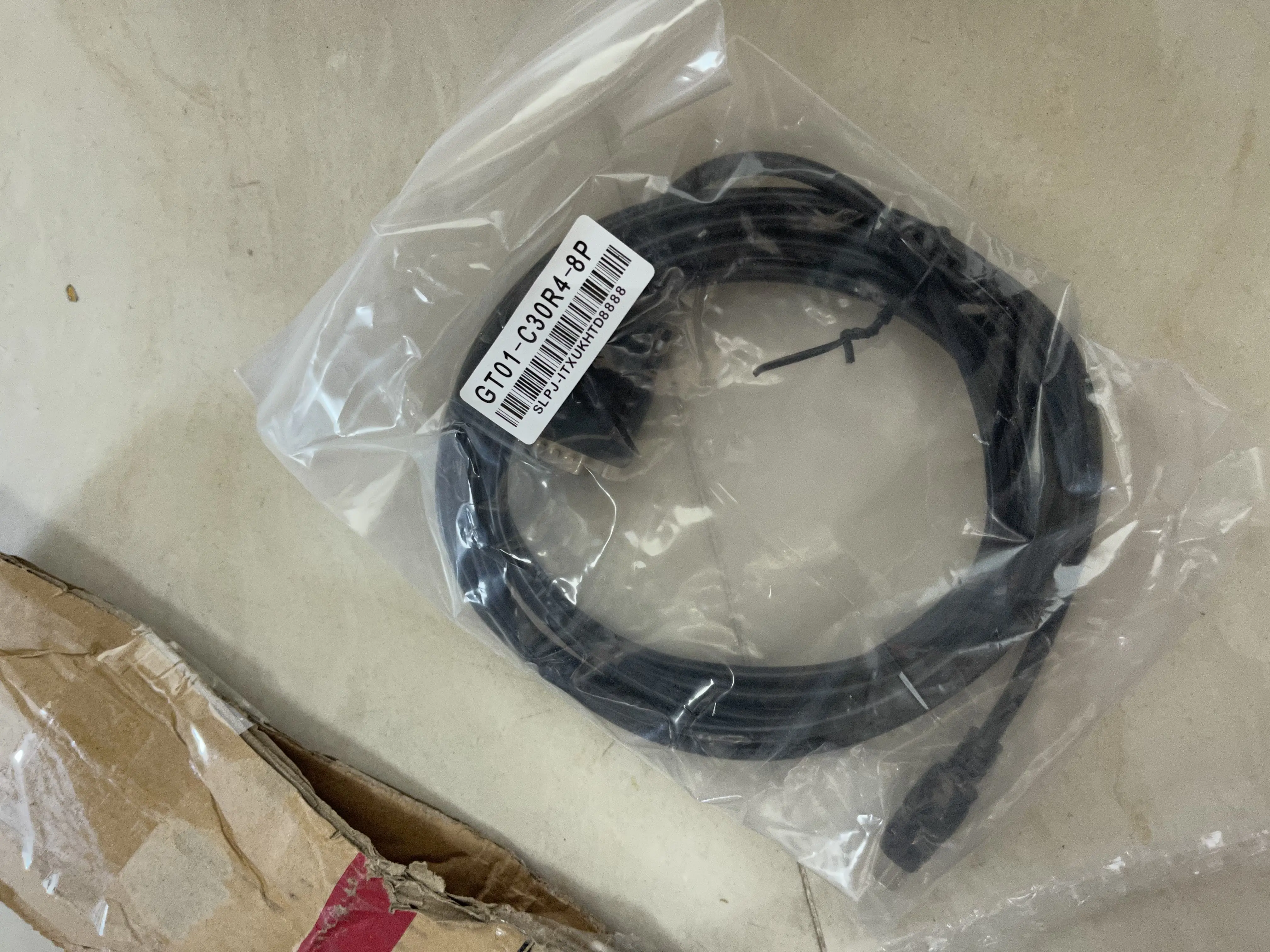 Mitsubishi HMI Communication Cable GT01-C30R4-8P Mitsubishi HMI Communication Cable GT01-C30R4-8P