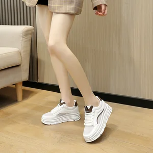Wholesale Women's Breathable White Flat Shoes Fashionable Trendy Mesh Design for Summer Spring Autumn Height Increasing Inners