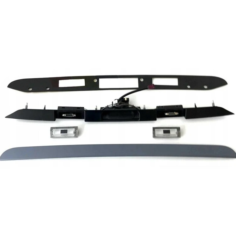 thumbnail interactive-video image 1 of Black Tailgate Handle With Button For BMW 5 Series E39 Touring (1995-2004) 1 of 5