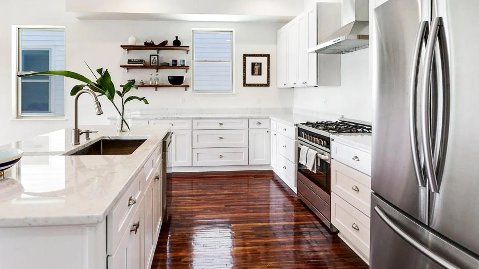 Showroom On Display American Warehouse Stock Wooden Hdf White Shaker